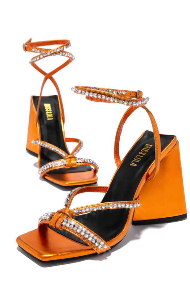 Load image into Gallery viewer, Orange Heel 
