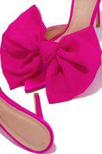 Load image into Gallery viewer, Pink Heel With Oversized Bow 
