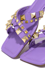 Load image into Gallery viewer, Purple Studded Sandals 
