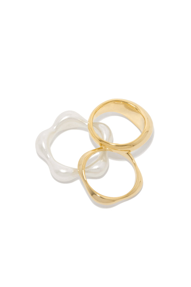 Load image into Gallery viewer, Faux Pearl And Gold Ring Set
