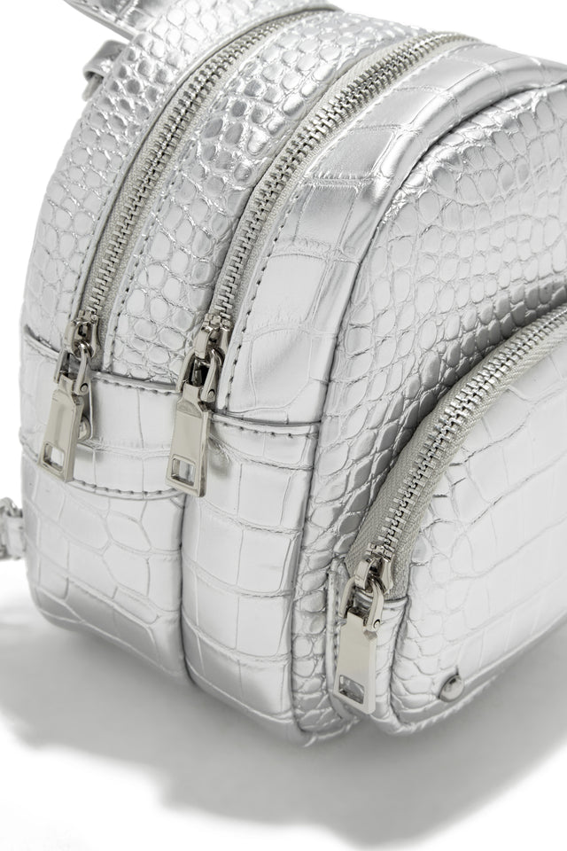 Load image into Gallery viewer, Metallic Festival Backpack
