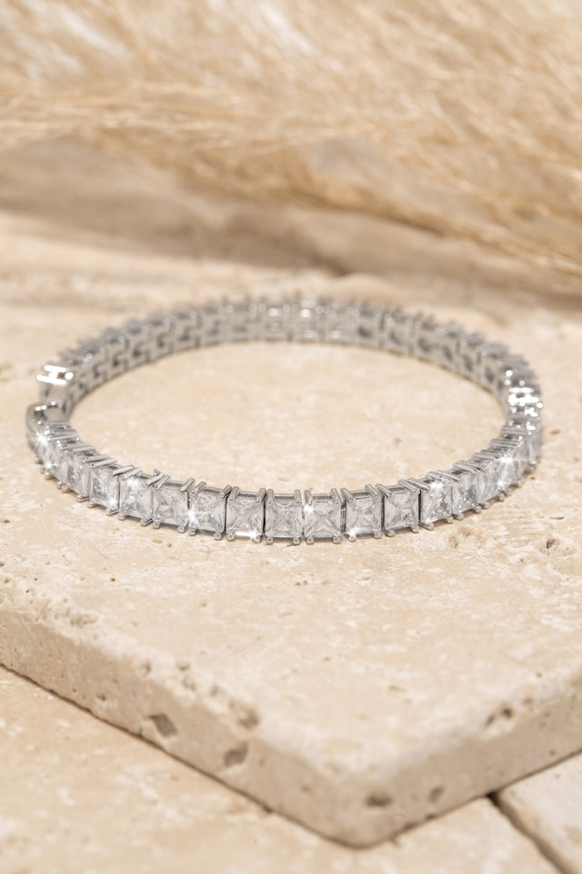 Load image into Gallery viewer, Cubic Zirconia Bracelet
