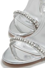 Load image into Gallery viewer, Silver-Tone Heels
