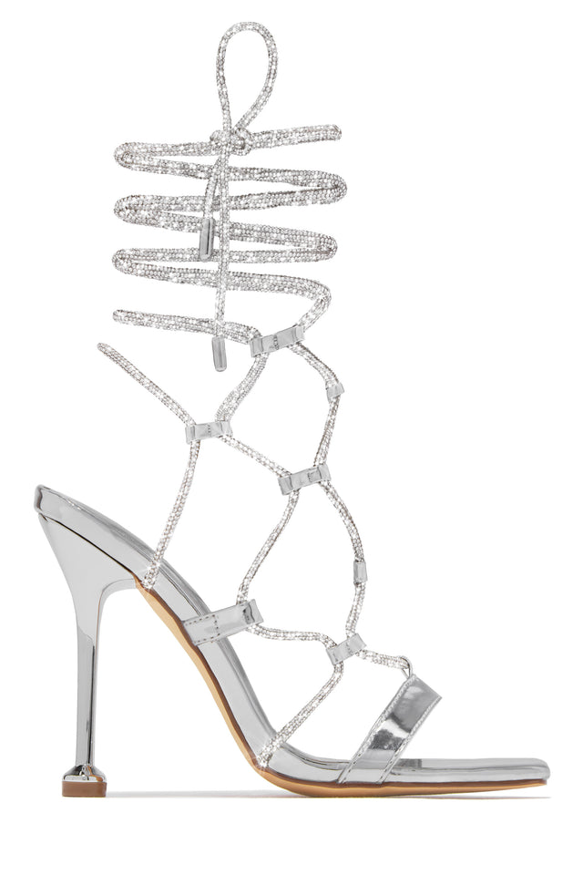 Load image into Gallery viewer, Silver Embellished heels 
