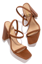 Load image into Gallery viewer, Tan Heel
