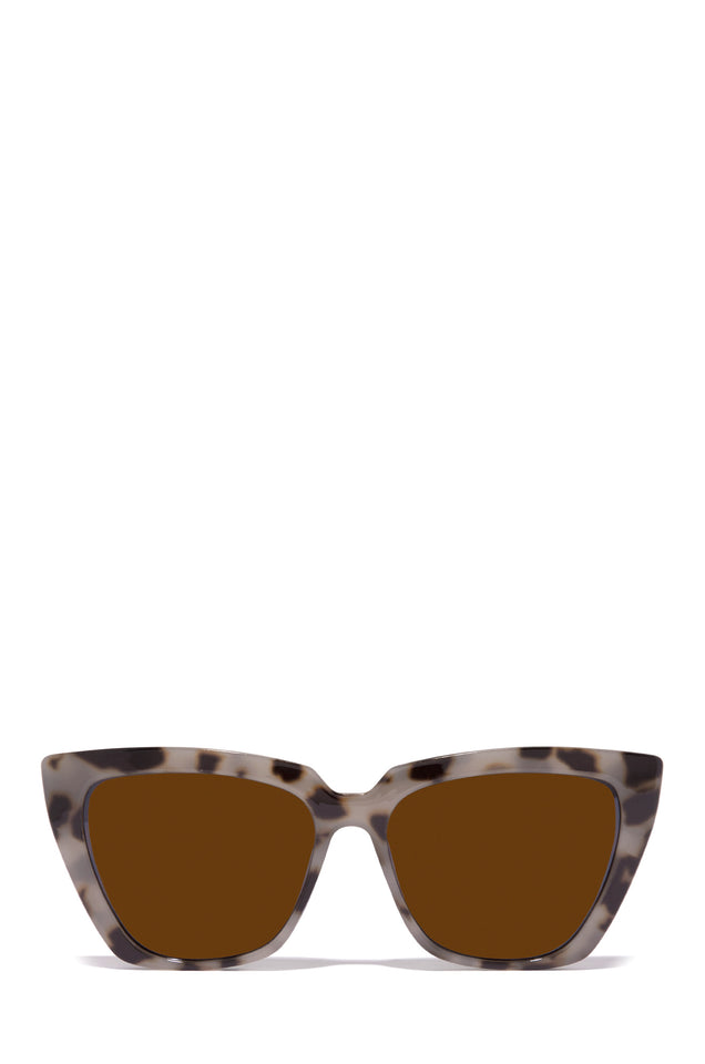 Load image into Gallery viewer, Tortoise Sunglasses
