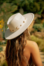 Load image into Gallery viewer, Women Standing with Cream Color Hat
