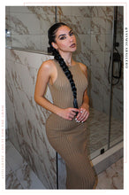 Load image into Gallery viewer, Veronica - Nude
