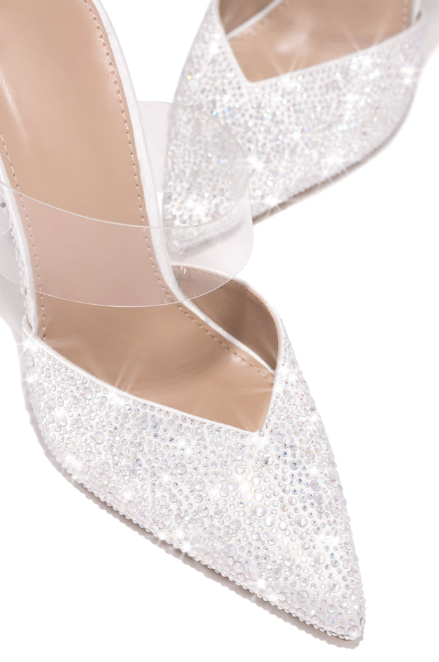 Load image into Gallery viewer, Pointed Toe Silver Heel Pumps
