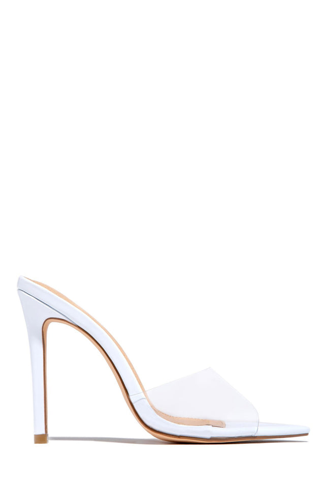 Load image into Gallery viewer, White heels 
