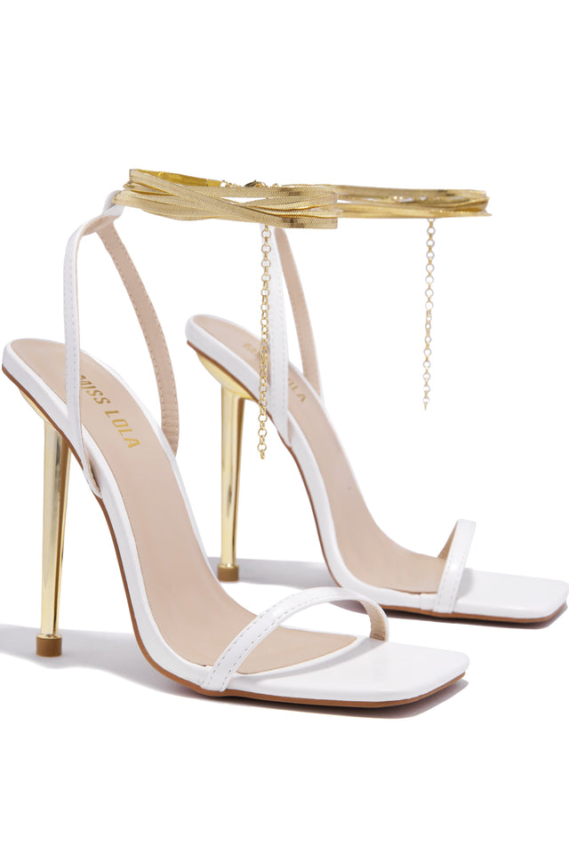 Load image into Gallery viewer, White Heels 
