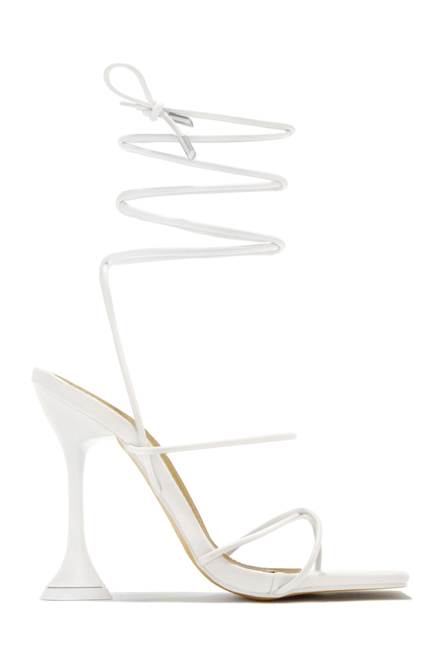 Load image into Gallery viewer, White Lace Up Heart Heel Cap Heels

