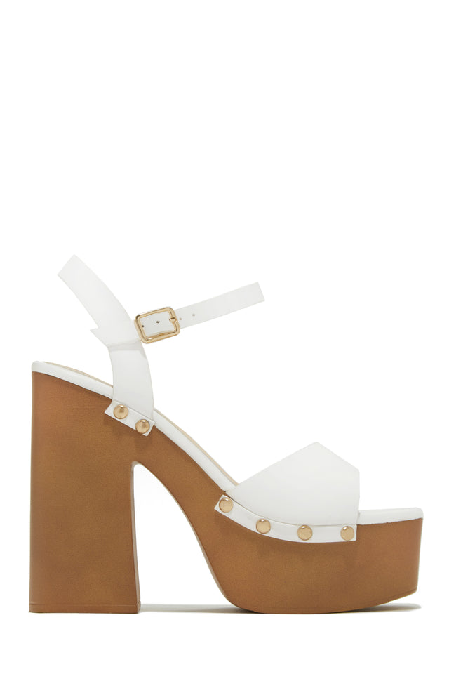 Load image into Gallery viewer, White Chunky Platform Heels
