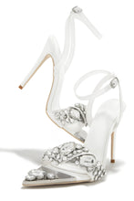 Load image into Gallery viewer, White Single Sole High Heels
