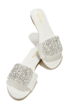Load image into Gallery viewer, White Faux Slide Sandals
