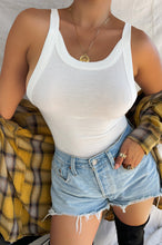 Load image into Gallery viewer, Downtown Chic - Yellow
