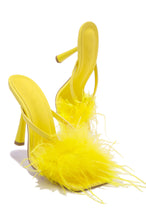 Load image into Gallery viewer, Yellow Heel With Faux Feathers 
